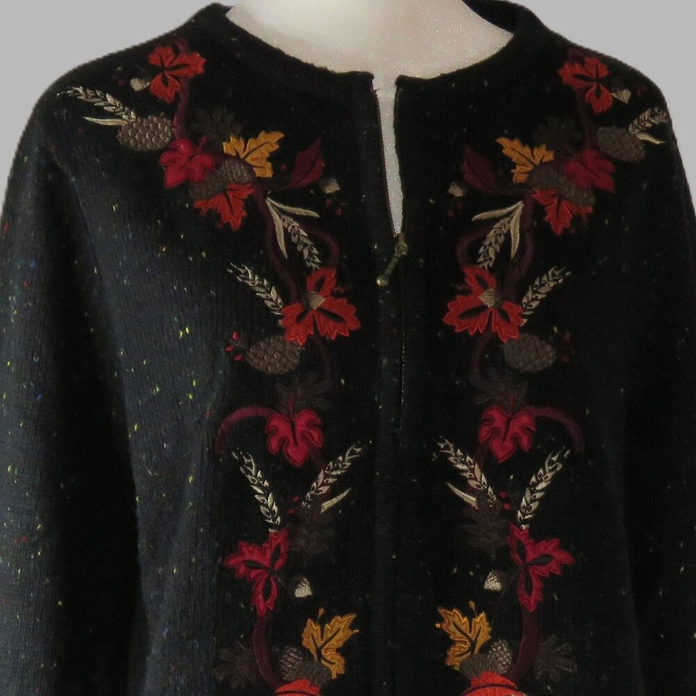 Croft & Borrow Fall Theme Long Sleeve Embroidered Full Zip Sweater Size S (C754)